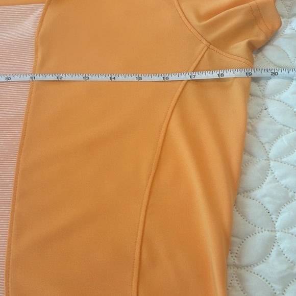 Pebble Beach Women’s Golf Top Size Medium - Picture 6 of 7